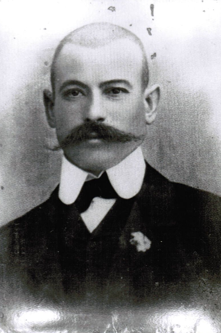  Original Photo of Frank Gruber supplied by estate of Mary Brooks  